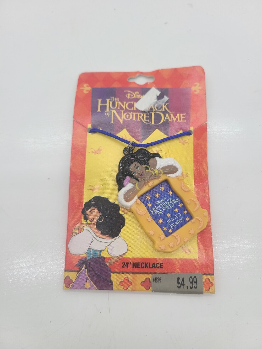 Vintage 1996 Disney Hunchback Notre Dame Esmeralda Photo Frame Necklace NOS RARE